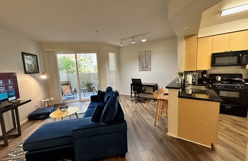 Marina del Rey Apartment | 1 bd Apt in Marina Del Rey - Venice. Resort style complex with premium amenities