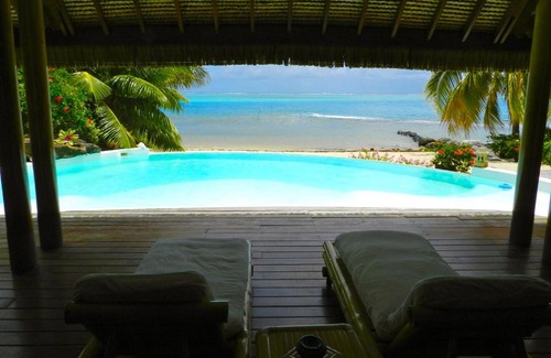 Otumai Villa | #1 Beach Villa Bliss by TAHITI VILLAS