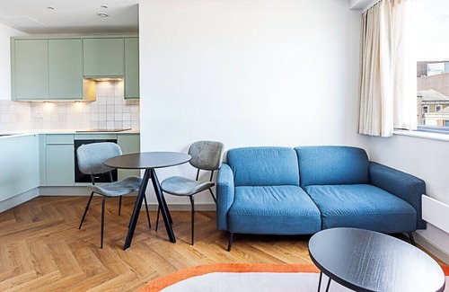 Wimbledon Park Apartment | 1-Bed Apartment: Close to Wimbledon Station