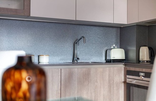 Hammersmith Apartment | 1 Bed Apartment in Ravenscourt Park