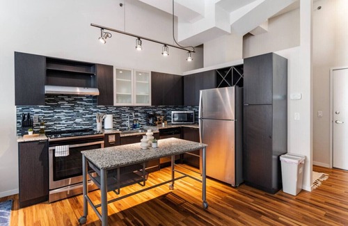 Central Business District Apartment | 1 Bed+co-working+Stadium+CBD!