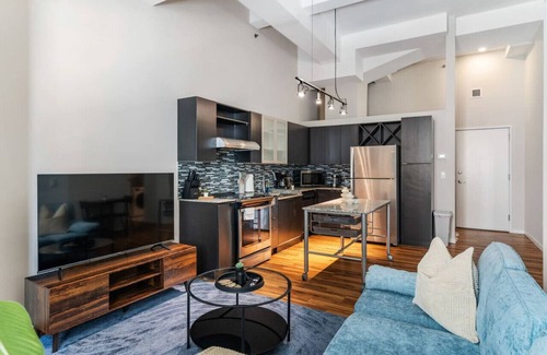 Central Business District Apartment | 1 Bed+co-working+Stadium+CBD!