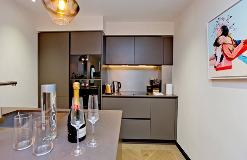 Soho Apartment | 1-bed Executive Apt 414