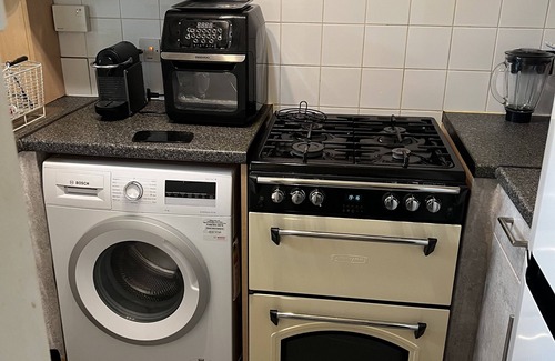 Town Apartment | 1 bed flat in Fulham near Central London