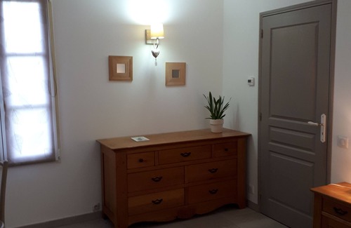 Sainte-Suzanne-and-Chammes House | 1 Bedroom Private vacation home in Sainte-Suzanne-et-Chammes