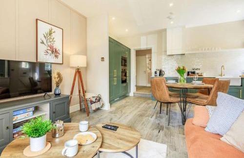 Charmouth House | 1 Bed in Charmouth 87529