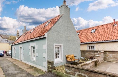 Cullen House | 1 bed in Cullen 43628