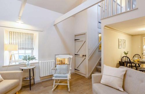 Cullen House | 1 bed in Cullen 43628