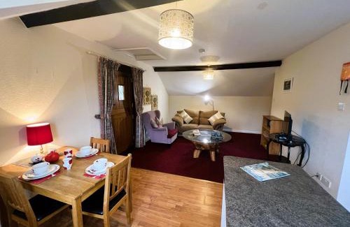 Godshill House | 1 Bed in Godshill IC146
