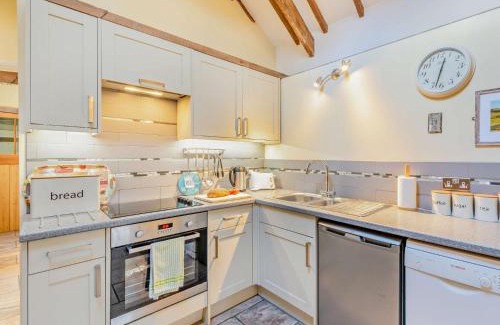 Westleigh House | 1 Bed in Westward Ho GATAB