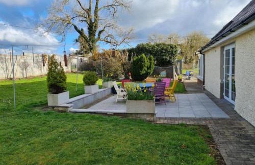 Ennis Apartment | 1 Bed retreat-Sleeps 2-Secure parking-Garden