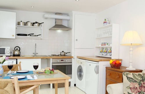Frant Cottage | 1 bedroom accommodation in Frant, Tunbridge Wells