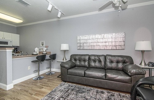 Tampa Condo | 1 Bedroom 1 Bath - Walk to Top Golf & IFLY Tampa