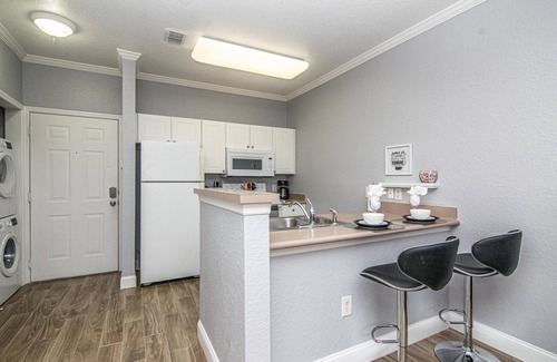 Tampa Condo | 1 Bedroom 1 Bath - Walk to Top Golf & IFLY Tampa
