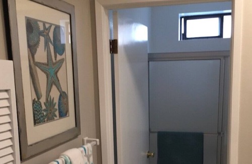 Cayucos Condo | 1 bedroom 1 bathroom. Ocean Front Steps To The Sand.