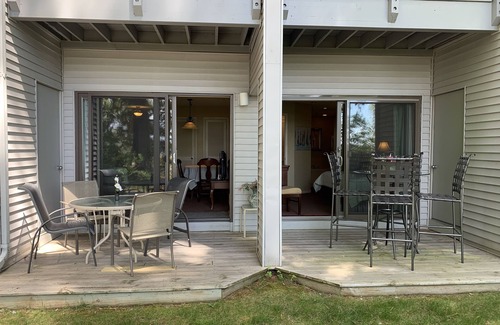 Acme Condo | 1 bedroom 2 bath condo overlooking Grand Traverse Bay and Acme Creek