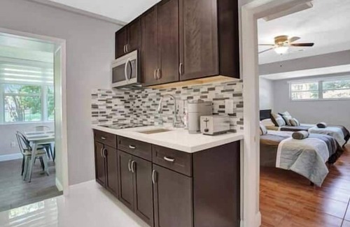 Cypress Point Apartment | 1 Bedroom 703190 by Houzlet