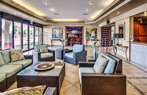 Vero Beach Apartment | 1 Bedroom 803292 by Houzlet