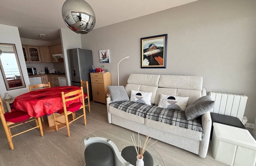 Les Sables d'Olonne Apartment | 1-bedroom apartment with balcony, beachfront location