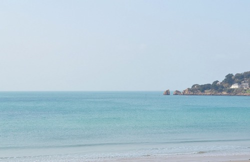 St. Brelade Cottage | 1 bedroom accommodation in St Brelades Bay