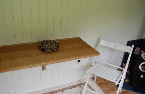 Saint Asaph Cottage | 1 bedroom accommodation in Tremerchion