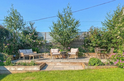 Peasedown Saint John Cottage | 1 bedroom accommodation in Carlingcott