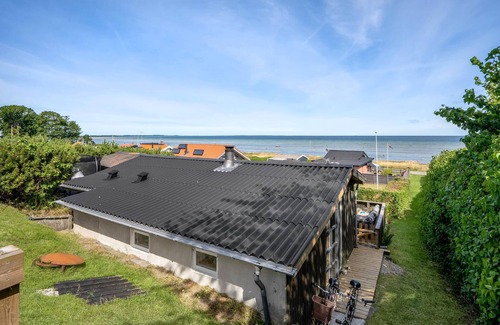 Allingabro House | 1 bedroom accommodation in Allingåbro
