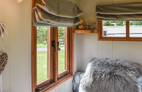 Dworp Cottage | 1 bedroom accommodation in Beaworthy