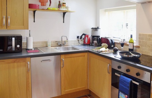 Shatterling Cottage | 1 bedroom accommodation in Shatterling, near Canterbury
