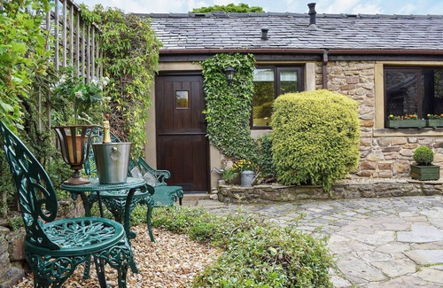 Sabden Cottage | 1 bedroom accommodation in Sabden, near Clitheroe