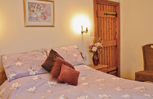 Jevington Cottage | 1 bedroom accommodation in Jevington, near Eastbourne