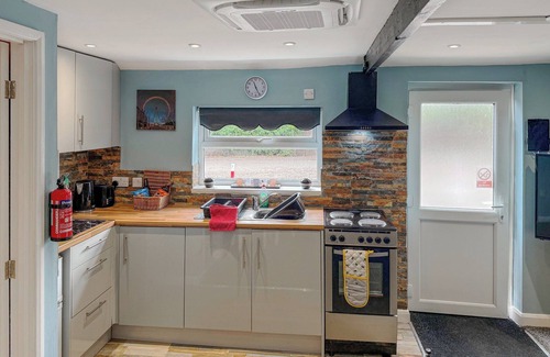 East Kirkby Cottage | 1 bedroom accommodation in East Kirkby, near Spilsby