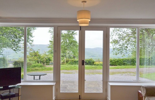 Hope Valley Cottage | 1 bedroom accommodation in Bamford