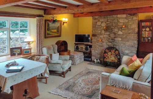 Churchill Cottage | 1 bedroom accommodation in Langford, near Churchill