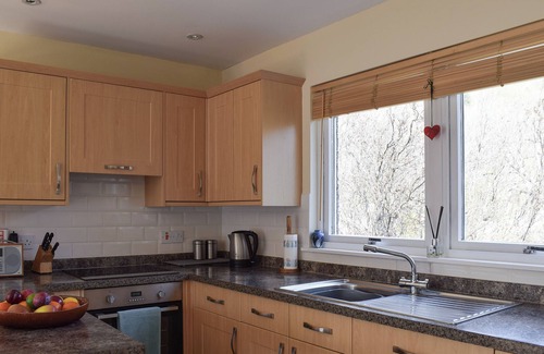 St Fillans Cottage | 1 bedroom accommodation in St Fillans, near Crieff