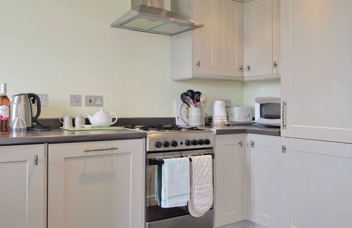 Dursley Cottage | 1 bedroom accommodation in Dursley