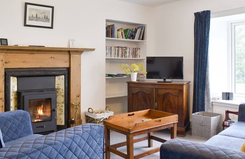 Elgin Cottage | 1 bedroom accommodation in Covesea, near Lossiemouth