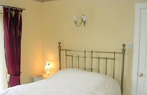 Kilmun Cottage | 1 bedroom accommodation in Blairmore, Dunoon