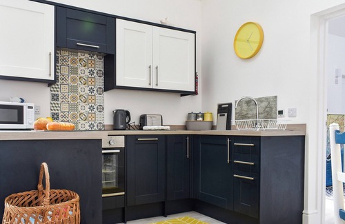 Mabe Cottage | 1 bedroom accommodation in Porkellis, near Helston