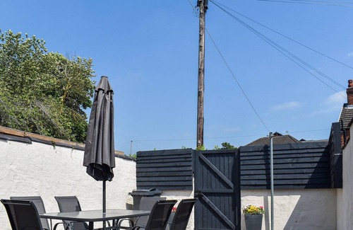 Flintshire Cottage | 1 bedroom accommodation in Mold