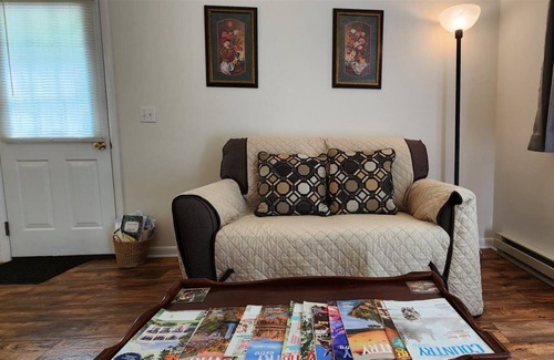 Stanley Cabin | 1 bedroom accommodation in Stanley