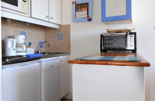Donville-les-Bains Apartment | 1 Bedroom Apartment in DONVILLE les bains