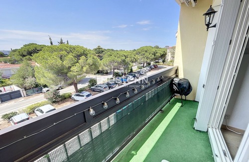Argeles Plage Apartment | 1-Bedroom Apartment 100m from Beach - Sleeps 4, Air Conditioning, Nearby Parking