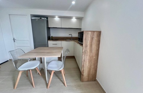 Mouans-Sartoux Apartment | 1 Bedroom Apartment in Mouans-Sartoux