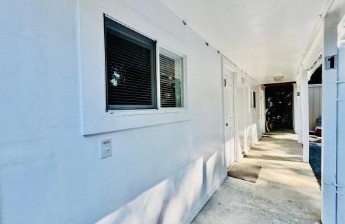 Rainier Valley Apartment | 1 Bedroom Apartment 10 Minutes to SeaTac Airport