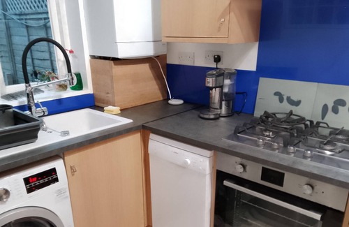 Beverley Apartment | 1 bedroom apartment, with free parking and garden
