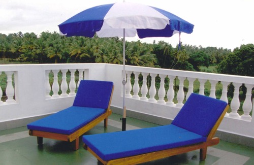 Betalbatim Apartment | 1 Bedroom Apartment (B) In Betalbatim South Goa - Internet & Shared Private Pool