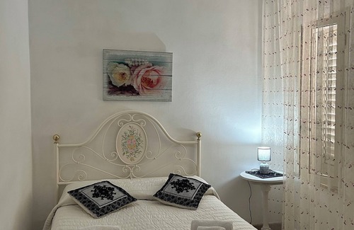 Olmedo Apartment | 1 Bedroom Apartment in Olmedo