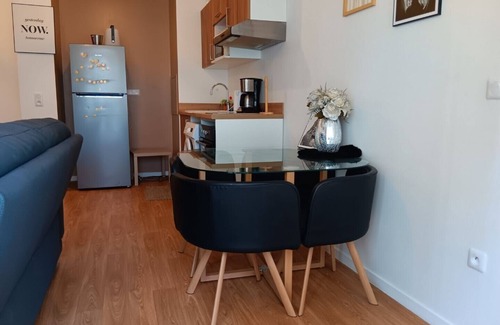 Pierrefitte-sur-Seine Apartment | 1 Bedroom Apartment in Stains