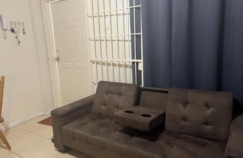 Tunapuna Apartment | 1-bedroom apartment in Tunapuna with WiFi, AC